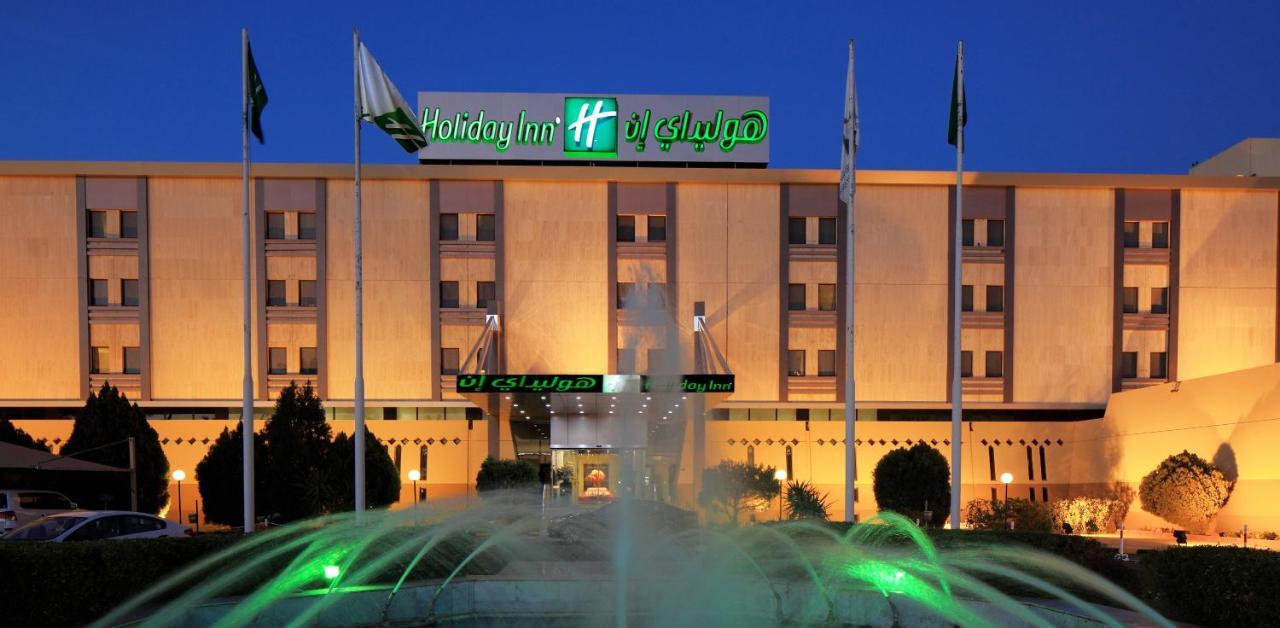 Holiday Inn Tabuk, An Ihg Hotel Exterior photo